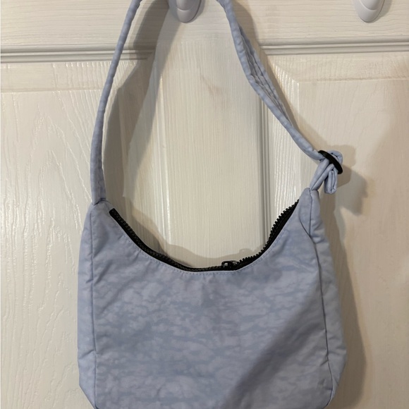 BAGGU Light Blue Shoulder Bag with Black Designs - Picture 2 of 3